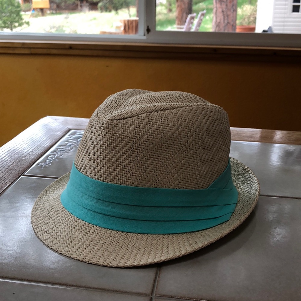 Cream Fedora - Picture 2 of 4